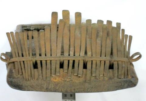 Mbira dzavadzimu (with extra keys) E Old Dambatsoko by Muchatera Mujuru Muchatera Mujuru's Mbira (TIC 125), 8 of 10